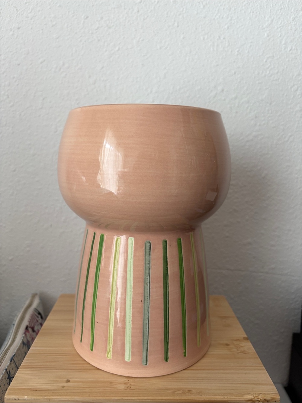 Opalhouse Peach Face Ceramic Planter with Green and Yellow Accents 2022 - Picture 3 of 5